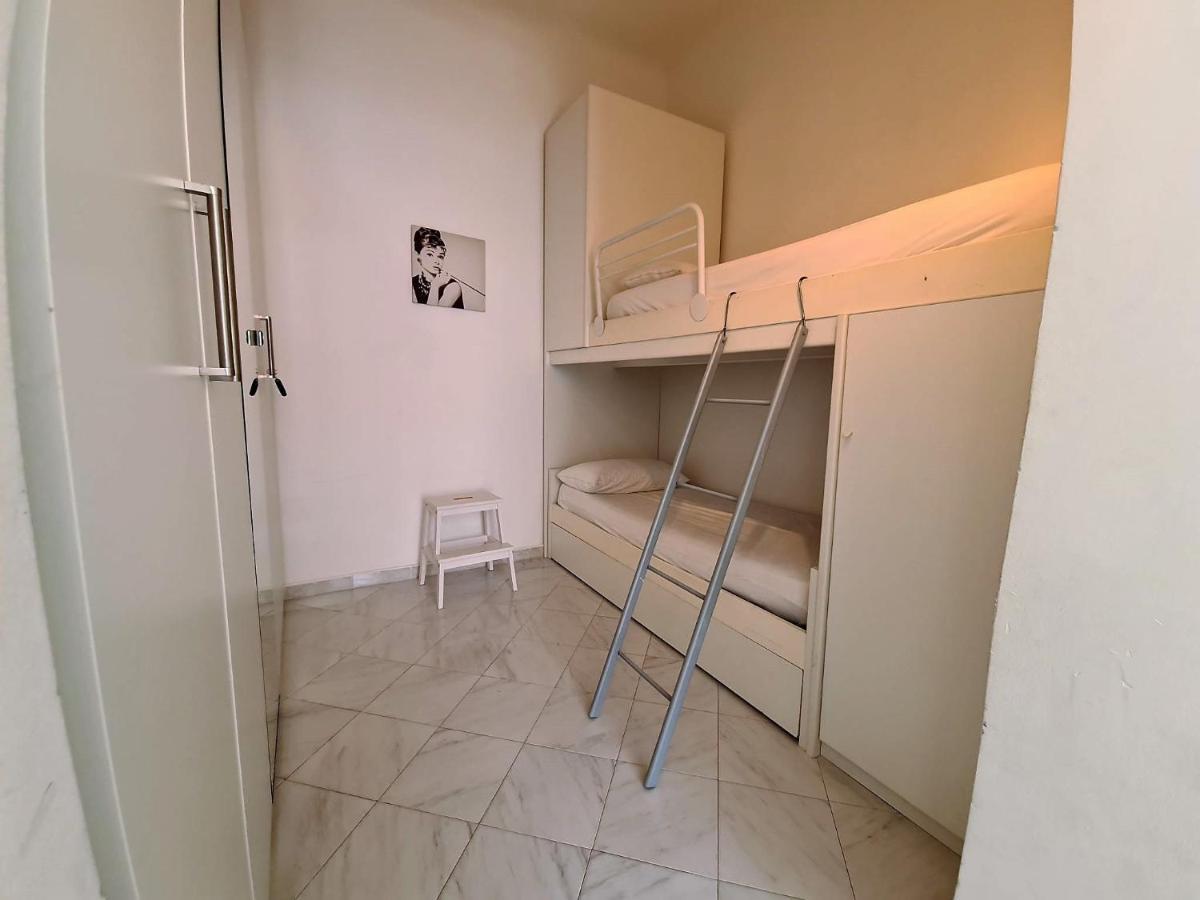 Casa Cici A 50 Mt Dal Mare Appartement Finale Ligure Buitenkant foto