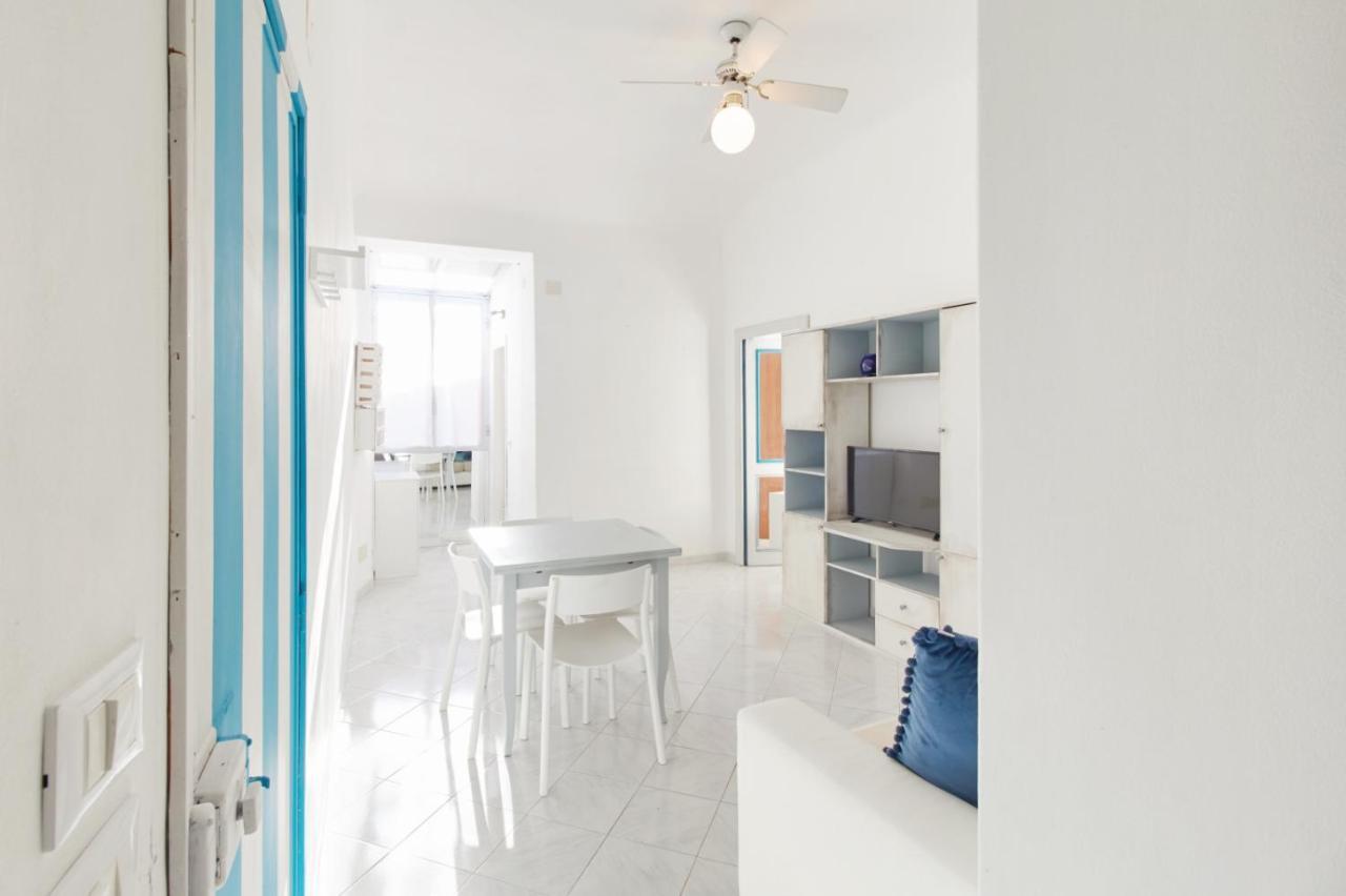 Casa Cici A 50 Mt Dal Mare Appartement Finale Ligure Buitenkant foto